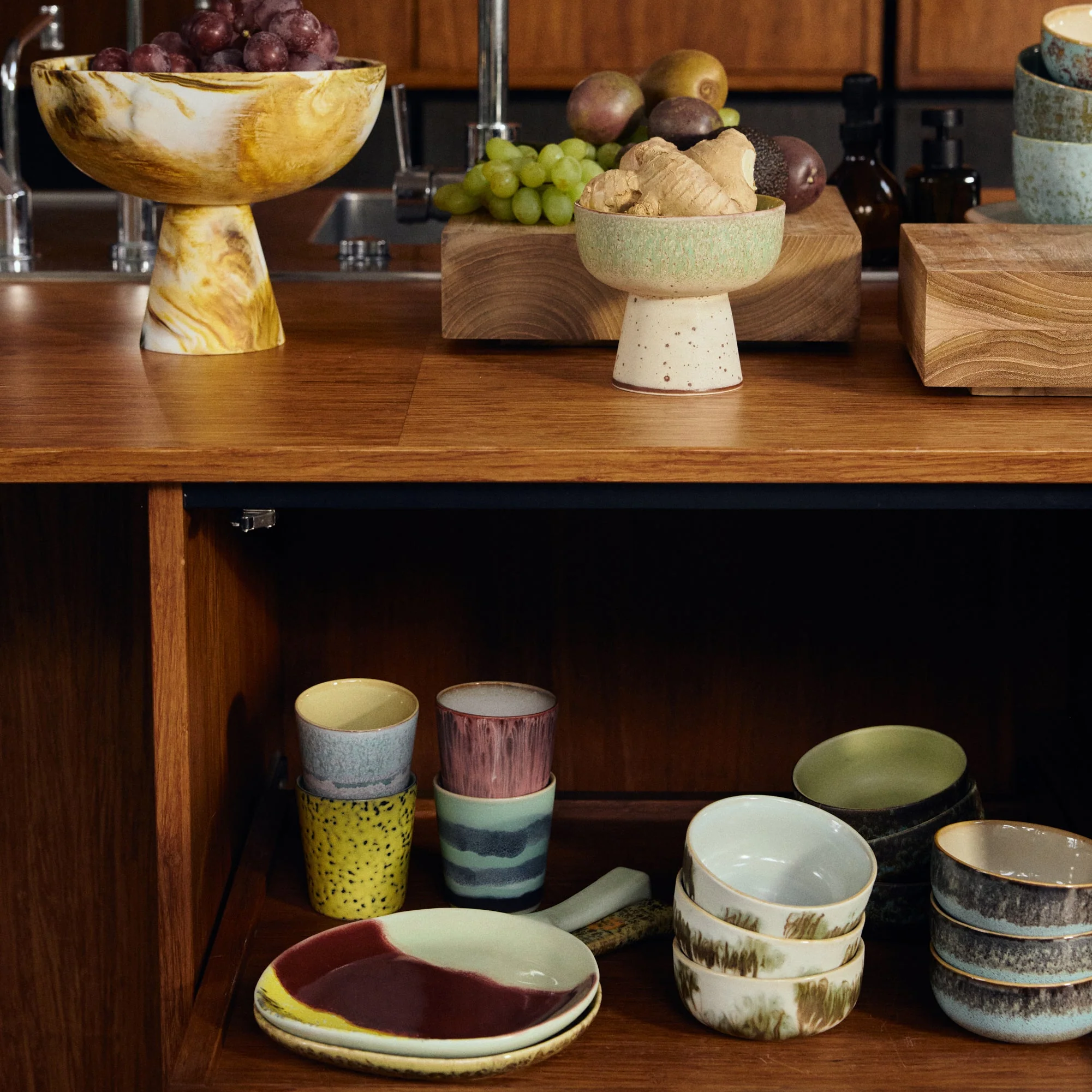 70s Ceramics: Coffee Mug Ozon - Image 6