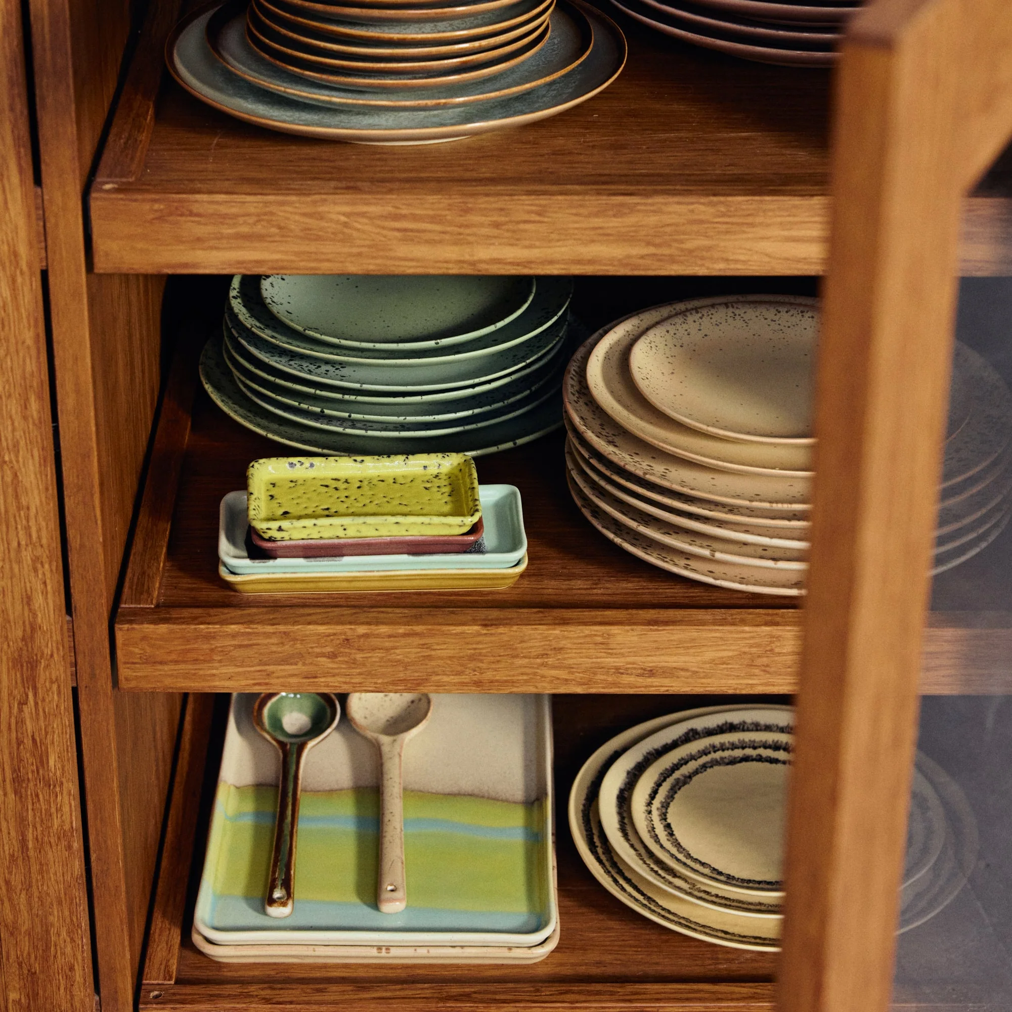 70s Ceramics: Large Tray Glint - Image 6