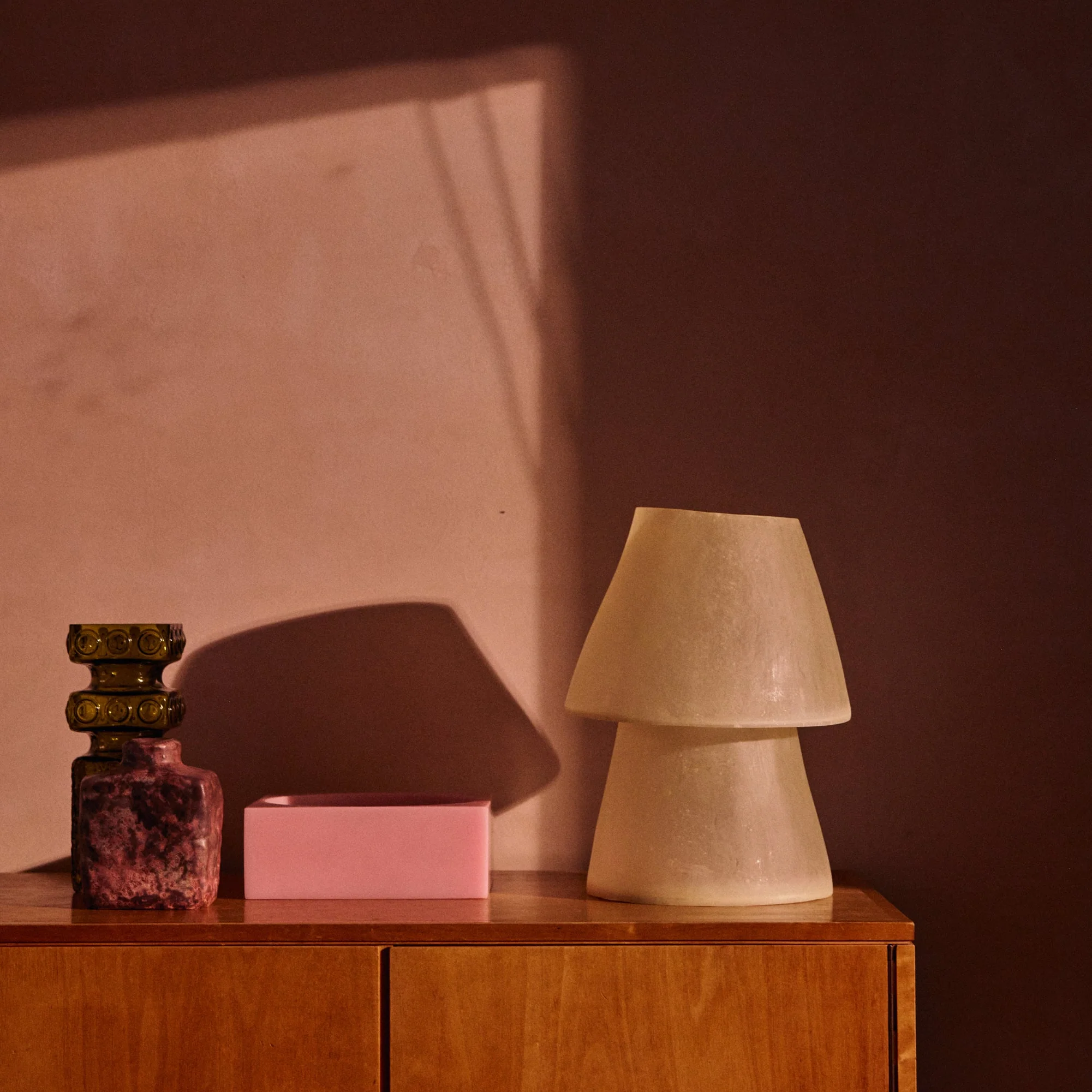 Glass Fiber Table Lamp Off White - Image 3