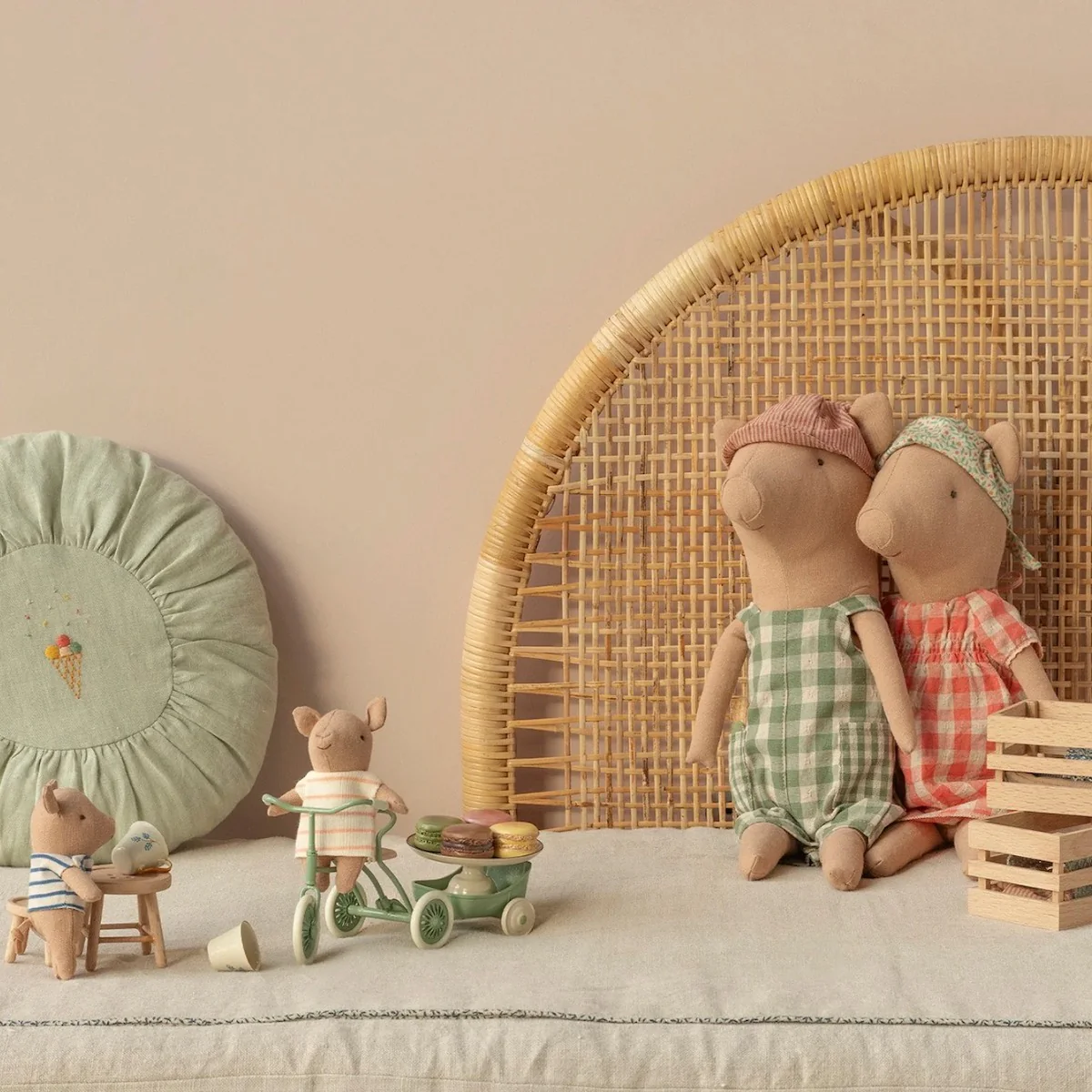 PRE ORDER Pig in a Box Baby Boy Maileg - Image 2