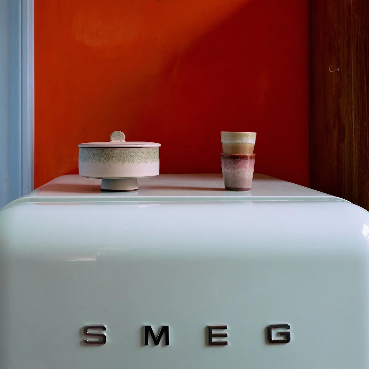 70s Ceramics: Coffee Mugs Surreal, Set of 6 - Image 2